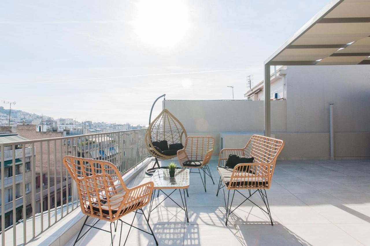 Wyz Piraeus Aparthotel Exterior photo